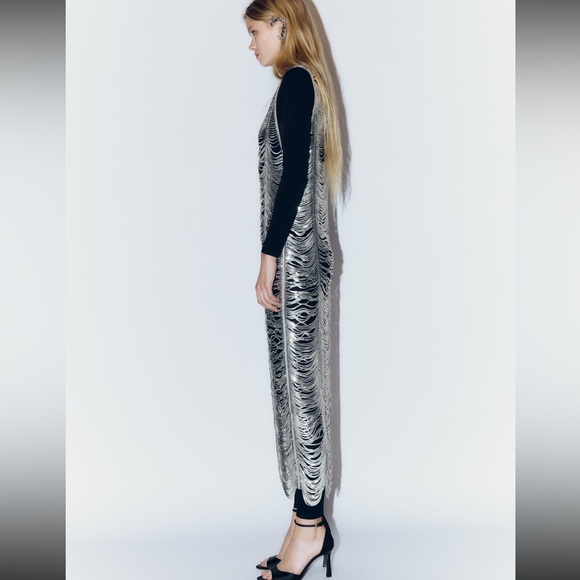 ZARA SEQUIN SILVER DRESS bloggers favorite - Picture 8 of 13